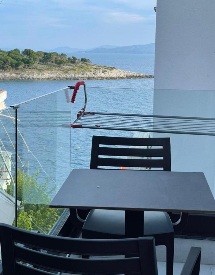 Villa Xhefri 2 Sarandë Exterior foto