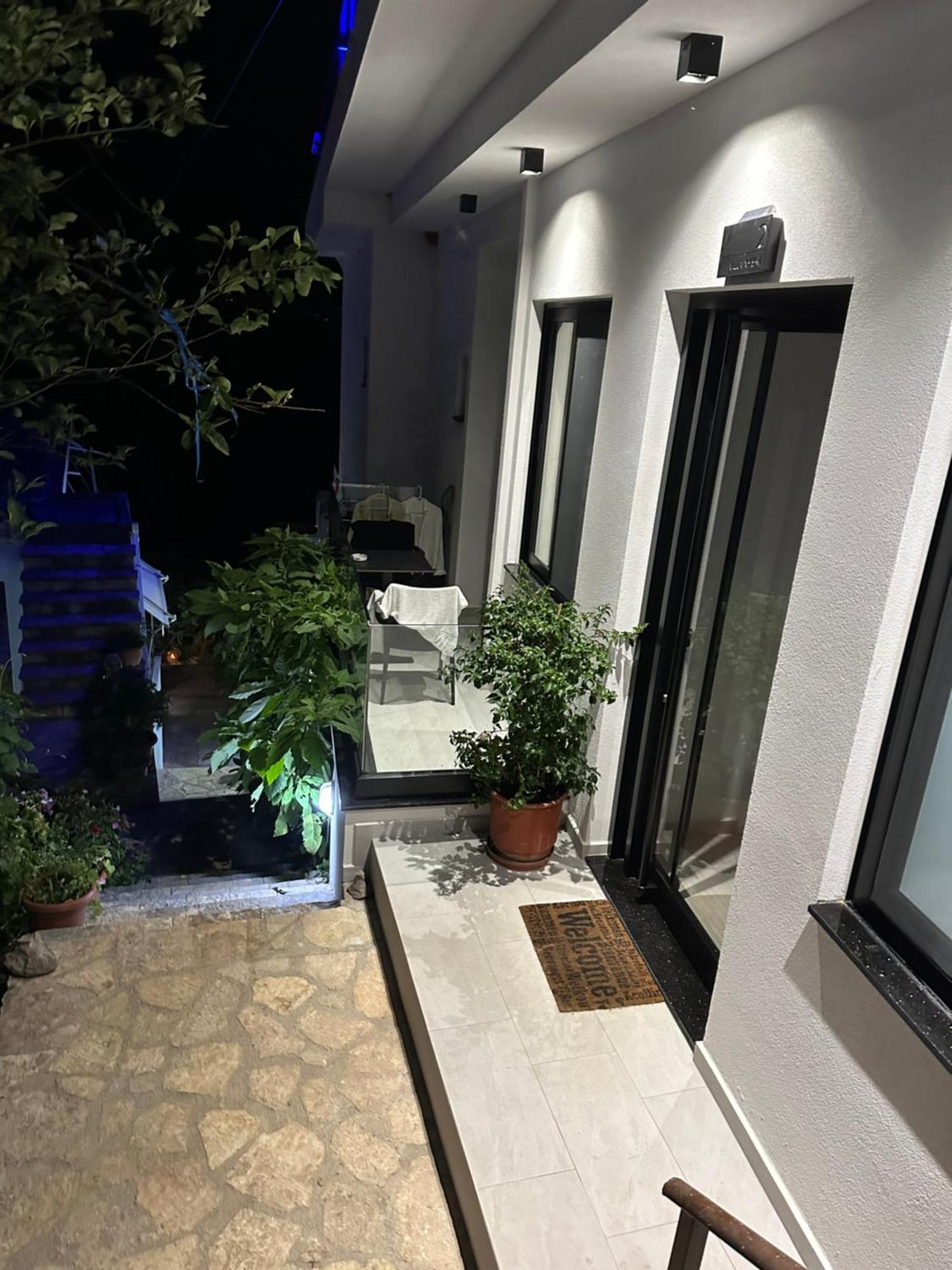 Villa Xhefri 2 Sarandë Exterior foto
